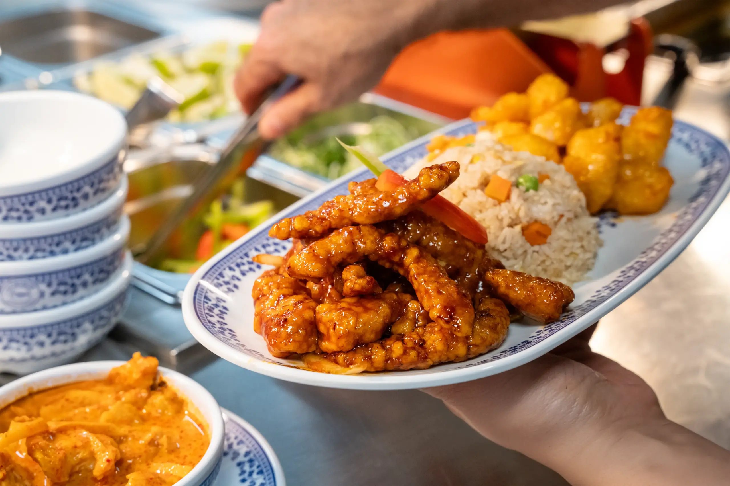 chopchop, chopchop asian express, chopchop wok, wokrätter, dagens combo, orange chicken, fried rice, spicy lime chicken, combo deals, asiatisk mat, fast food, fast food restaurant, takeaway, drivethru, asian food, shopshop